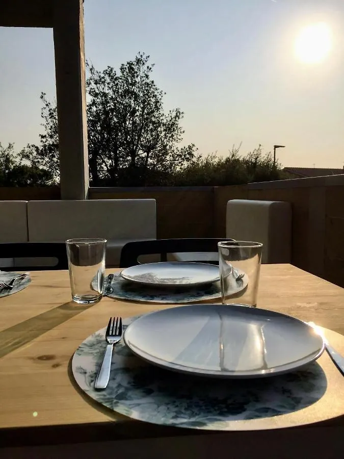 Casa Zefiro, Tra Pineta E Mare! Daire Fregenae